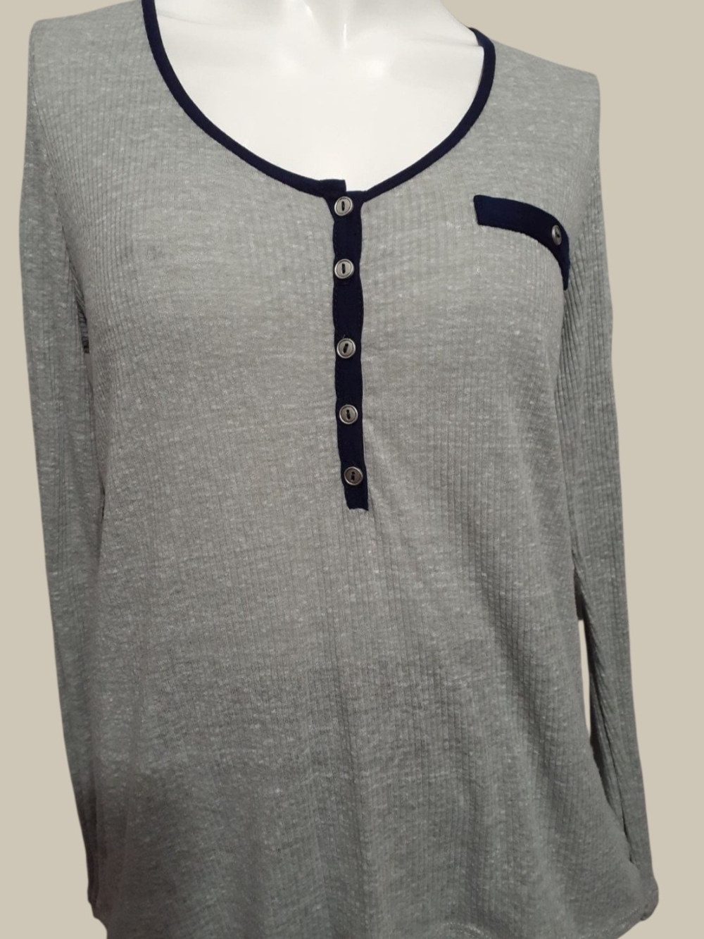 NWT Charlotte Russe Heather Gray & Navy Henley Top/Blouse/Shirt